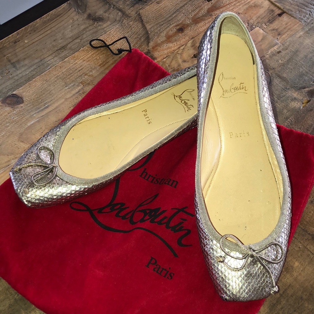 Silver snake skin ballet flats